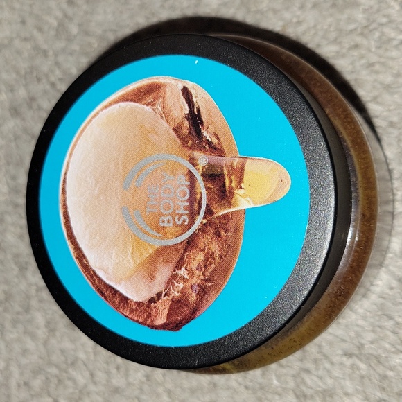 Wild Argan Exfoliating B.S. - Picture 3 of 5